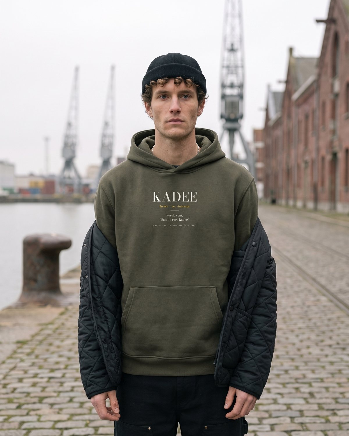 Le Hoodie Décontracté KADEE in Khaki Green